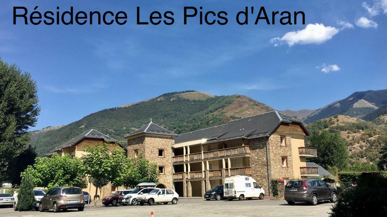 Appartement Les Pics D'Aran Bagneres-de-Luchon Exterior photo